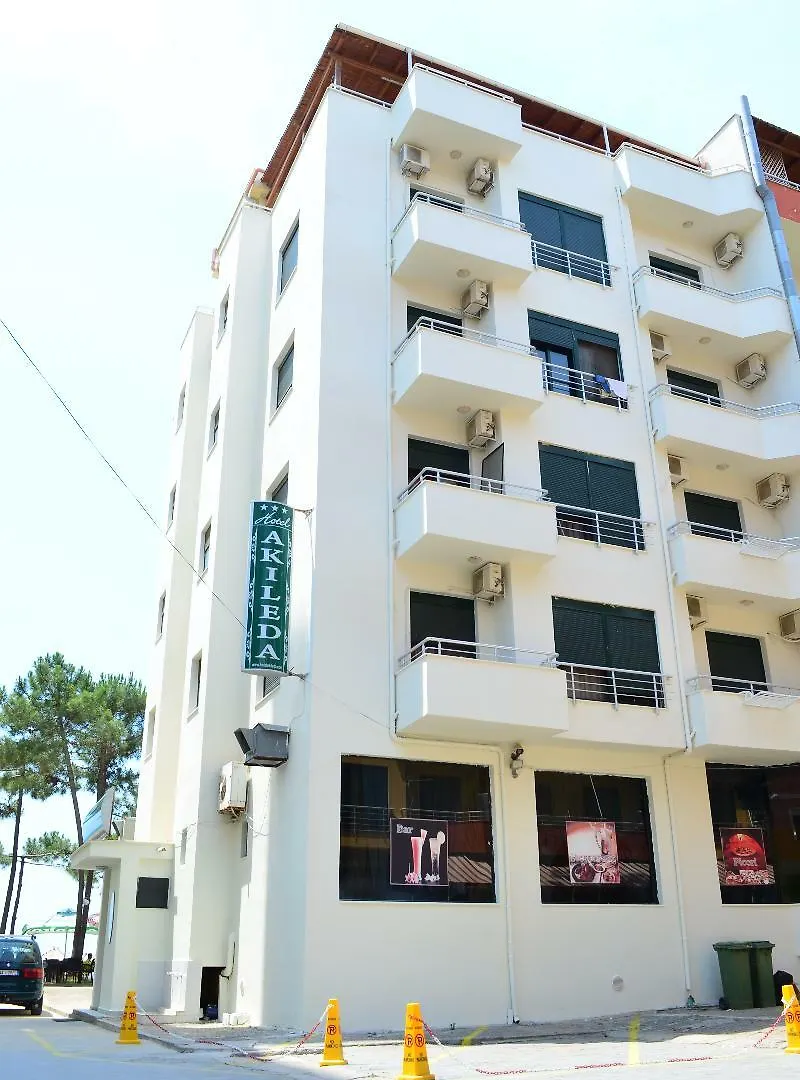 Akileda Hotel Kryemëdhej