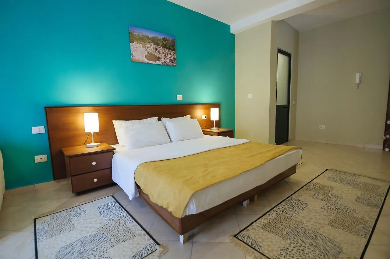 Akileda Hotel Kryemëdhej